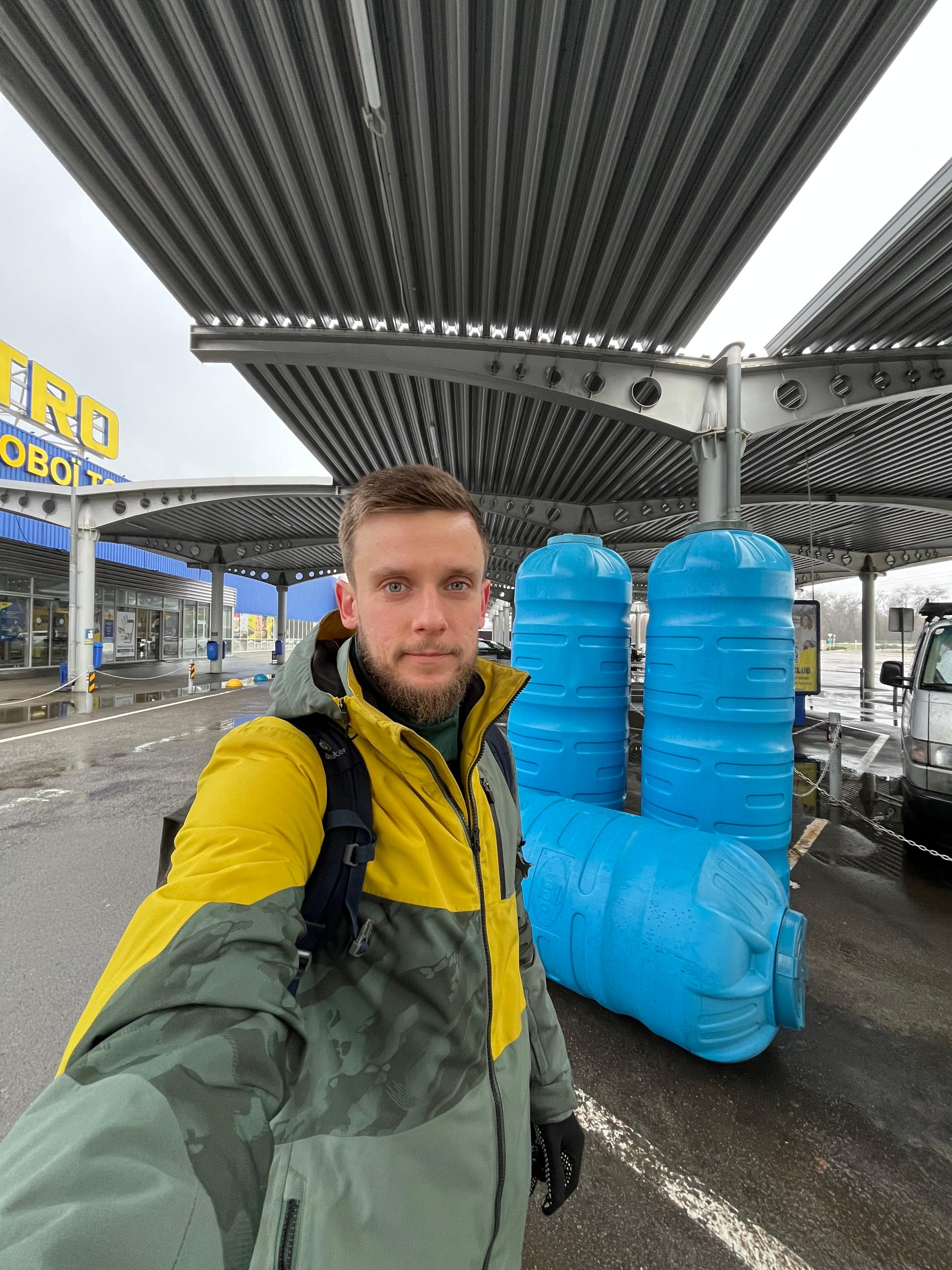 Напоїмо тих, хто поруч із фронтом! 3